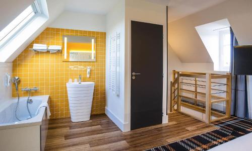 ibis Styles Deauville Centre - photo 2