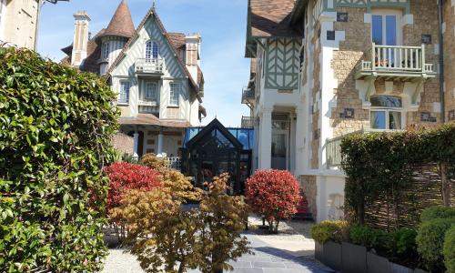 Villa Augeval - photo 1